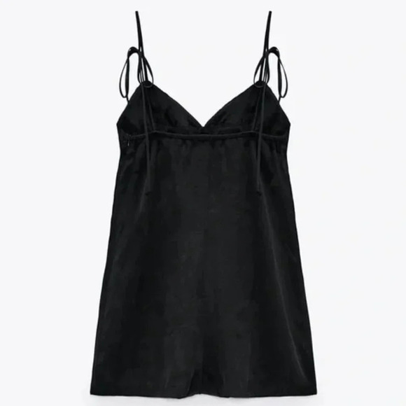 Zara Black Spaghetti Tie Strap Shorts Romper Jumpsuit Washed Blacked Size Medium - Picture 4 of 13